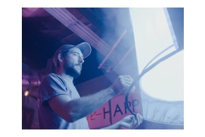 Chụp đèn Aputure Space Light Nova P600c