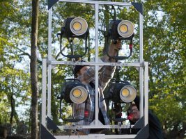 Giá treo đèn LS 1200 (4 đèn)